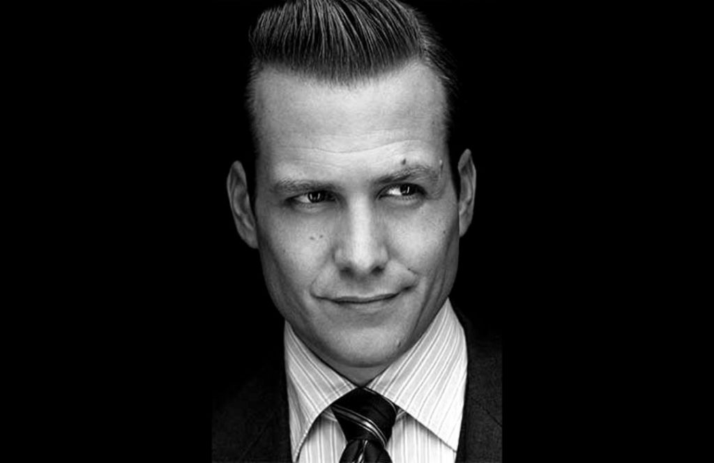 Harvey Specter has solid masculine frame control